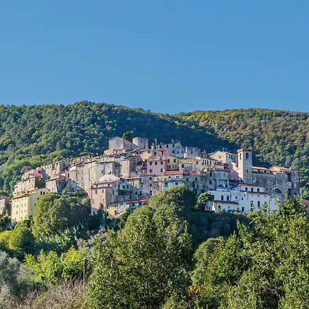 Lucerna Due-5 By Interhome Tatil Evi Ameglia