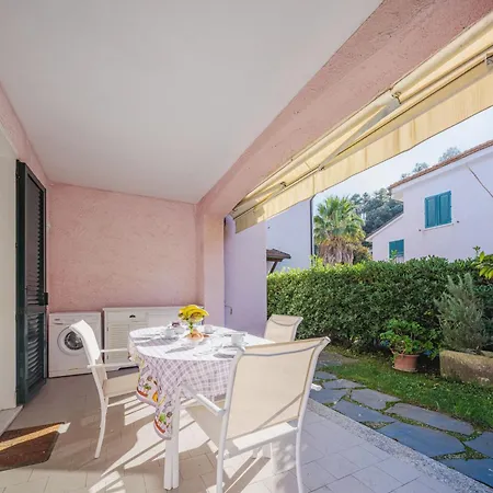 度假居 Lucerna Due-5 By Interhome *