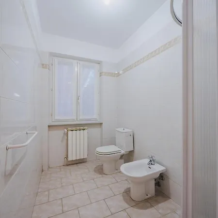 Holiday home Lucerna Due-5 By Interhome *